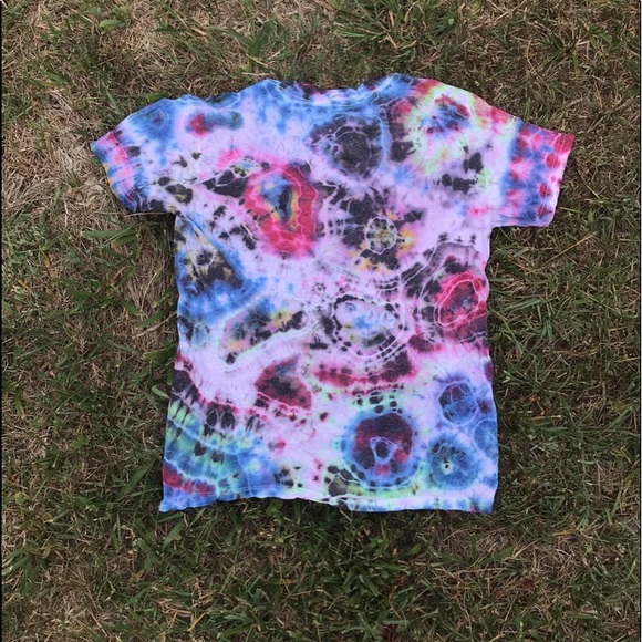 Tie dyed crew neck shirt size youth medium - Picture 1 of 2